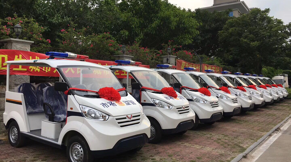 市场监督管理执法车