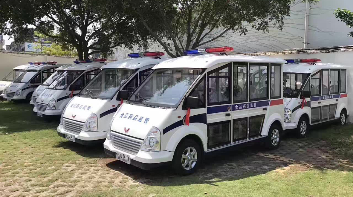 食药监执法车