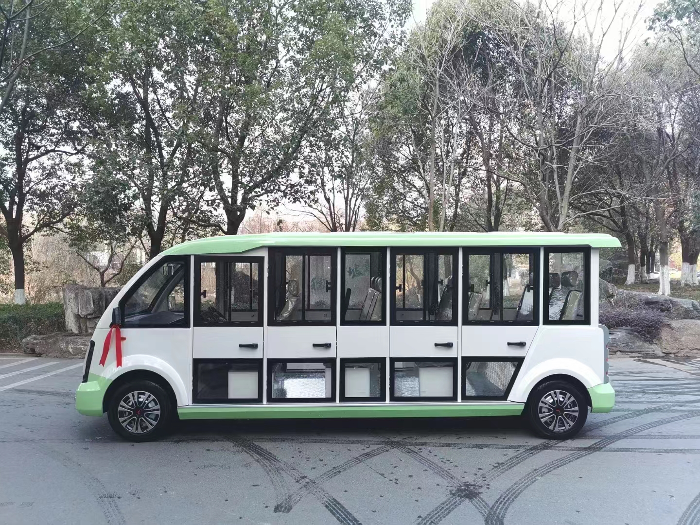 清洗电动观光车日常需要注意什么