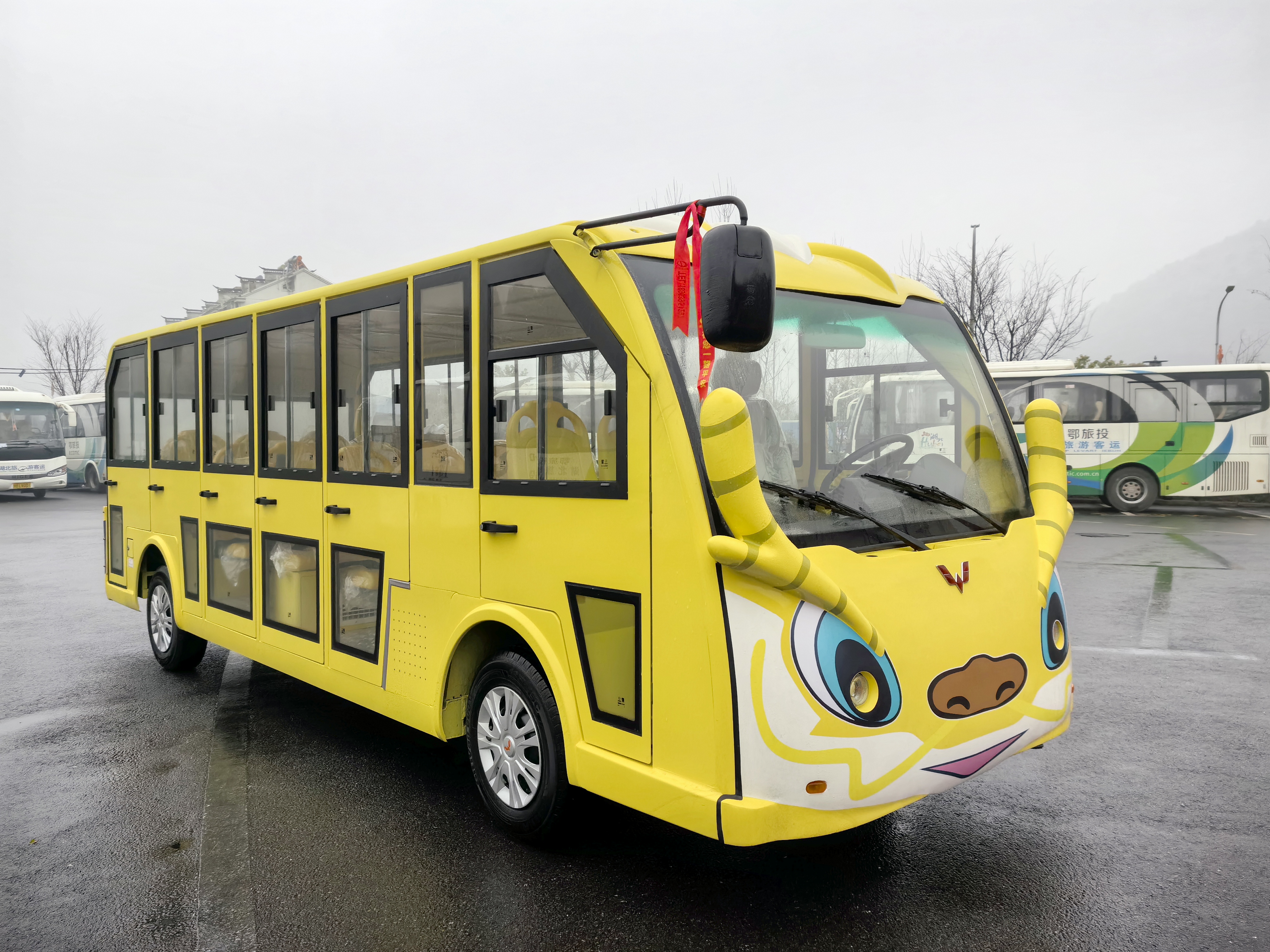 观光车卡通造型细节图