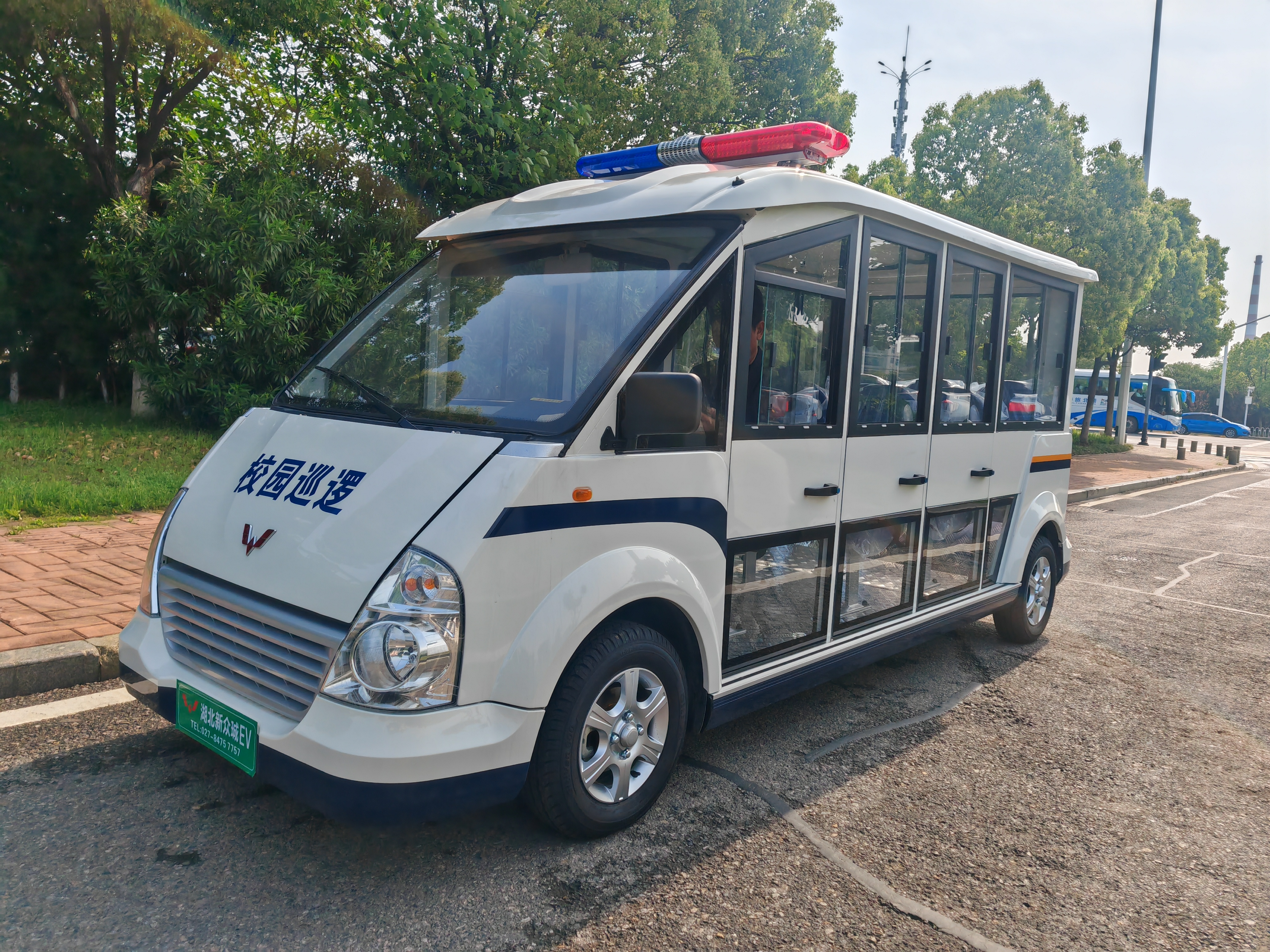 五菱燃油观光车驾驶注意事项