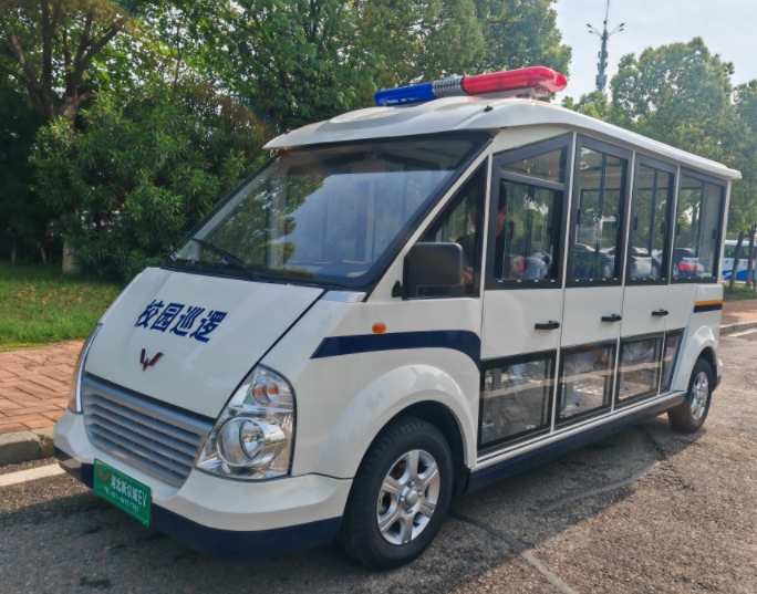 校园巡逻车交车案例