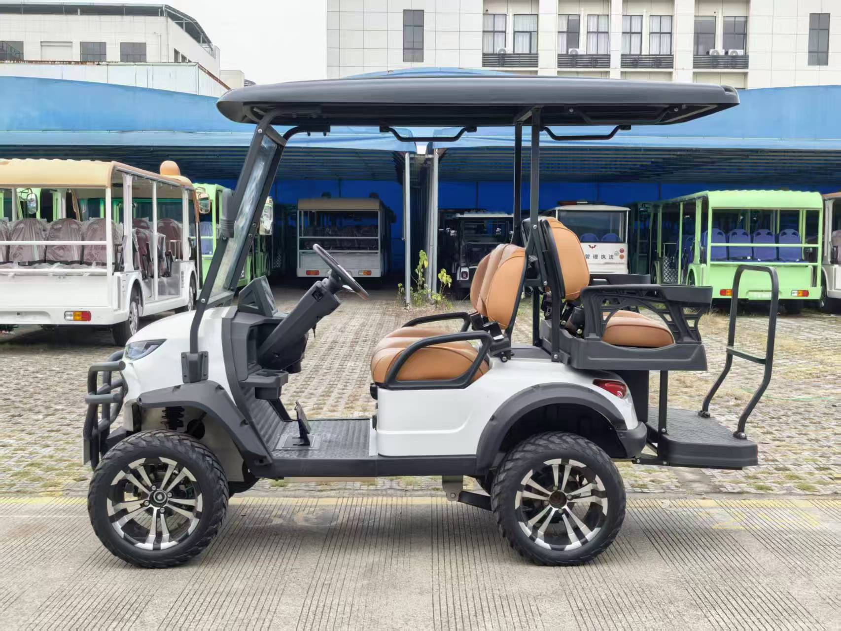 五菱2+2四座高尔夫球车