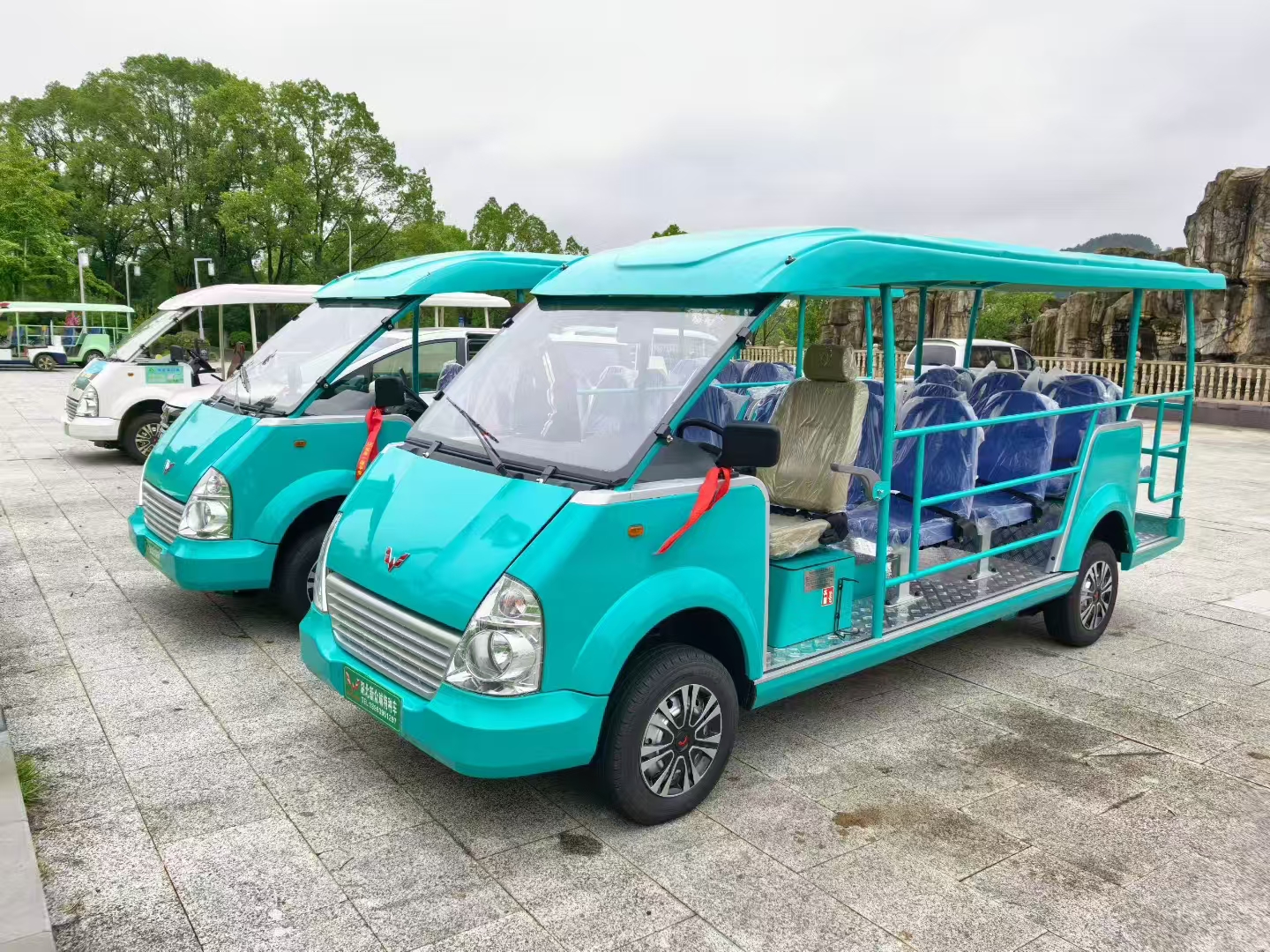 五菱14座观光车V系列