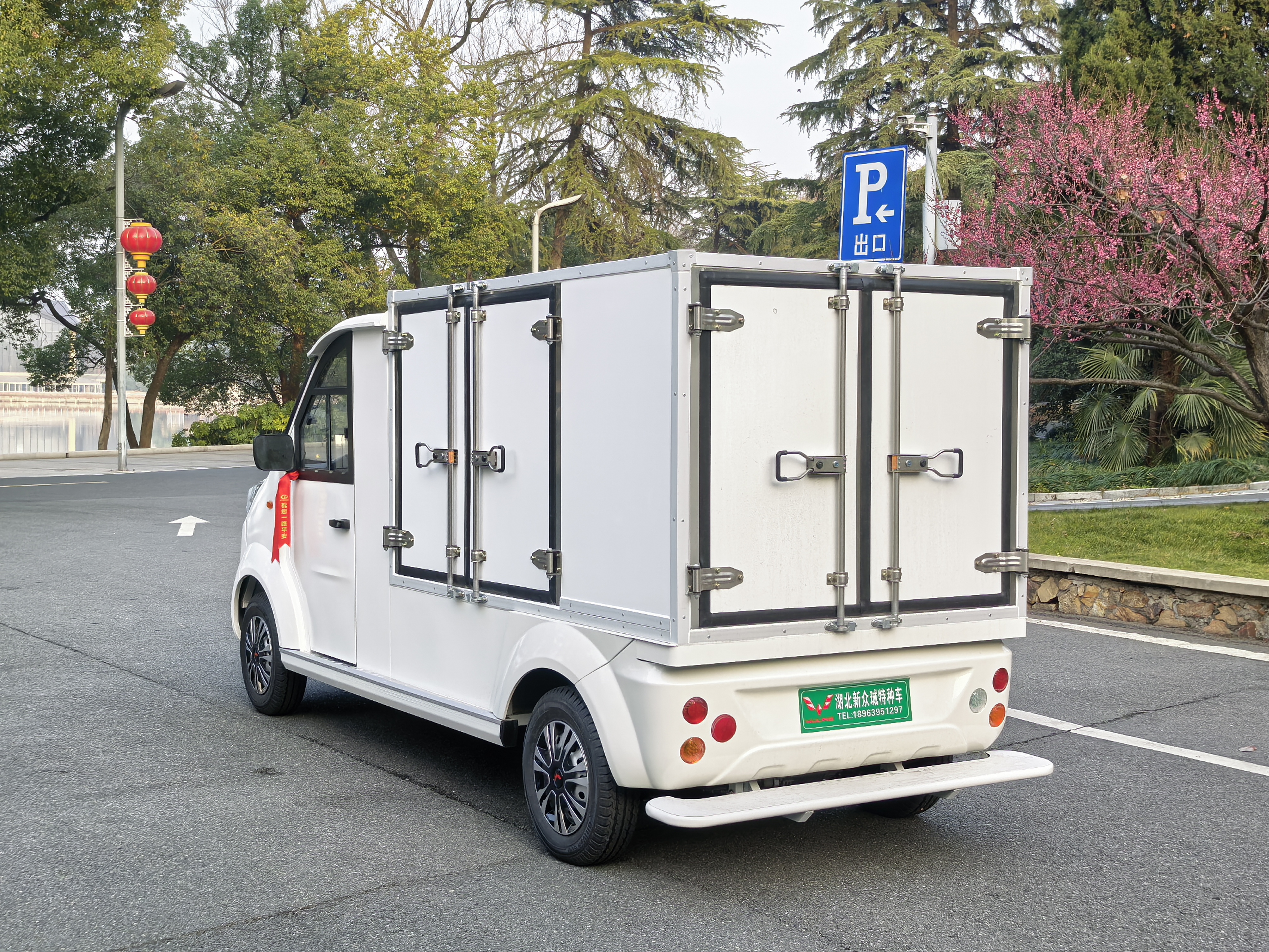 五菱单排布草车(送餐车) 五菱单排布草车(送餐车)